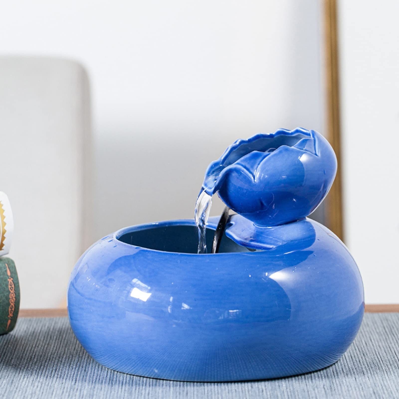 Fuente Decorativa de jardín, Fuente de Agua con Cascada, de cerámica, con Bomba de Agua, Feng Shui Zen, decoración para salón, Dormitorio, Oficina, 19,5 x 19,5 x 15 cm
