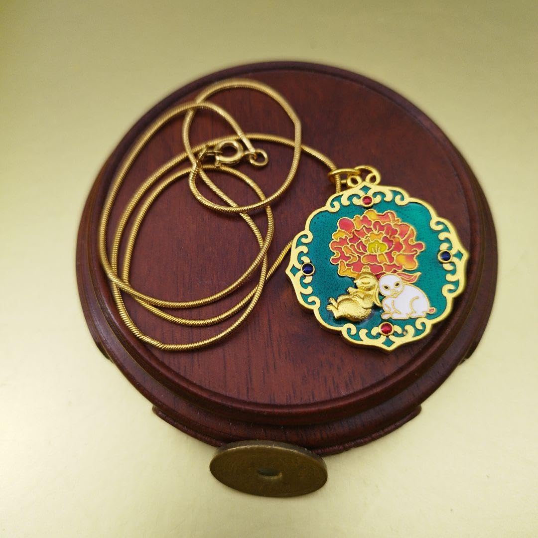 Amazon.co.jp: 七宝焼両面半立体双兎と蓮の花ネックレス(整理番号  