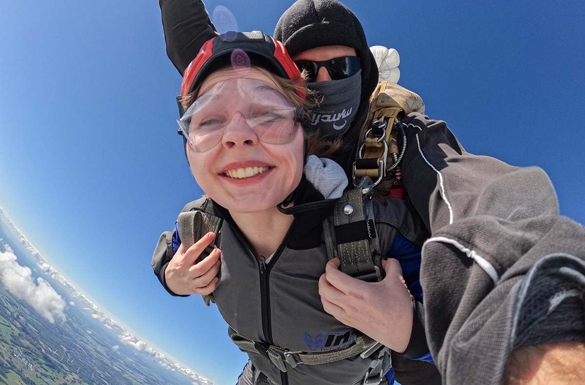 JOCHEN SCHWEIZER Geschenkgutschein: Fallschirm Tandemsprung Ailertchen