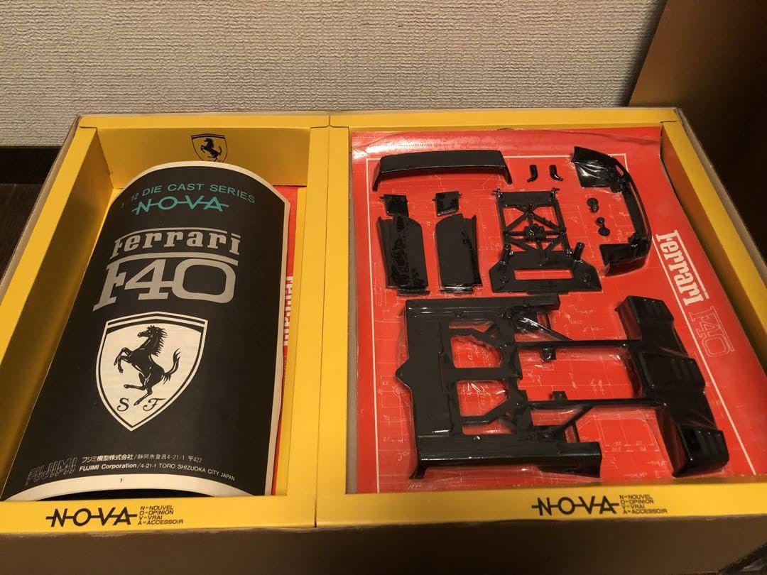 フジミアルミダイギャスト製フェラーリF40 ブラックスター1/12