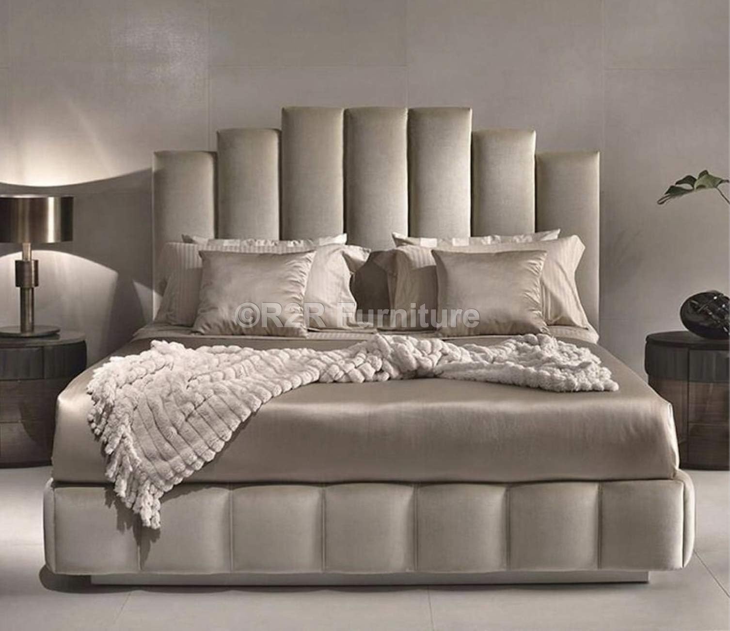 R2R FURNITURETrading LLC Flute Design Queen Size Bed with Mattress (160cm x 200cm)