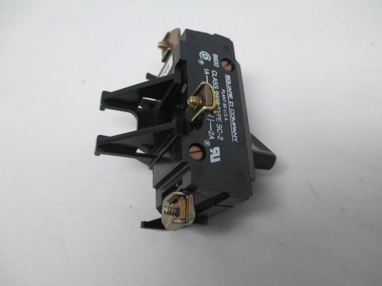 "Square D 9999SC2 Contactors/Starters, Hand/Off/Auto Selector Switch Kit, for NEMA 1 Enclosures"