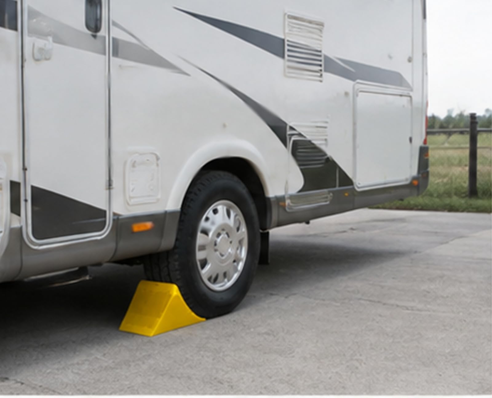 Blocca Ruota Veicolo, Cuneo Pneumatico per Auto E Rimorchi | Fermaruota in Materiale Sintetico Resistente Per Parcheggio, Adatto A Camper, Camion E Rimorchi