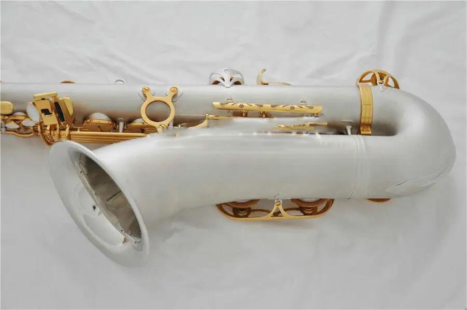 Saksofon Profesjonalny Saksofon Tenorowy Bb Instrument Korpus Z Satynowego Niklu Srebrny Złoty Lakier Dołączone Akcesoria