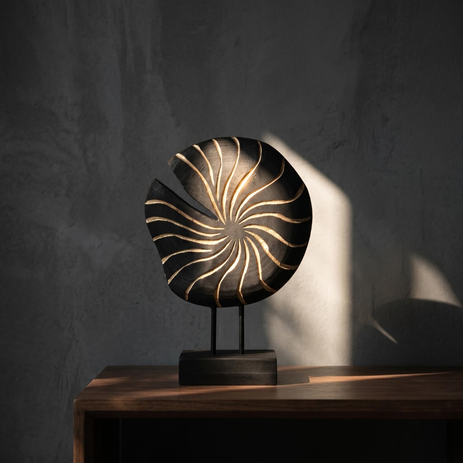 Baoblaze Decorazione da Tavolo Scultura Sun Disk Ornamento Circolare Radiale Supporto Resina Elegante Base Ebano Adatta per Soggiorno Ufficio Ingresso Cm25x9x36