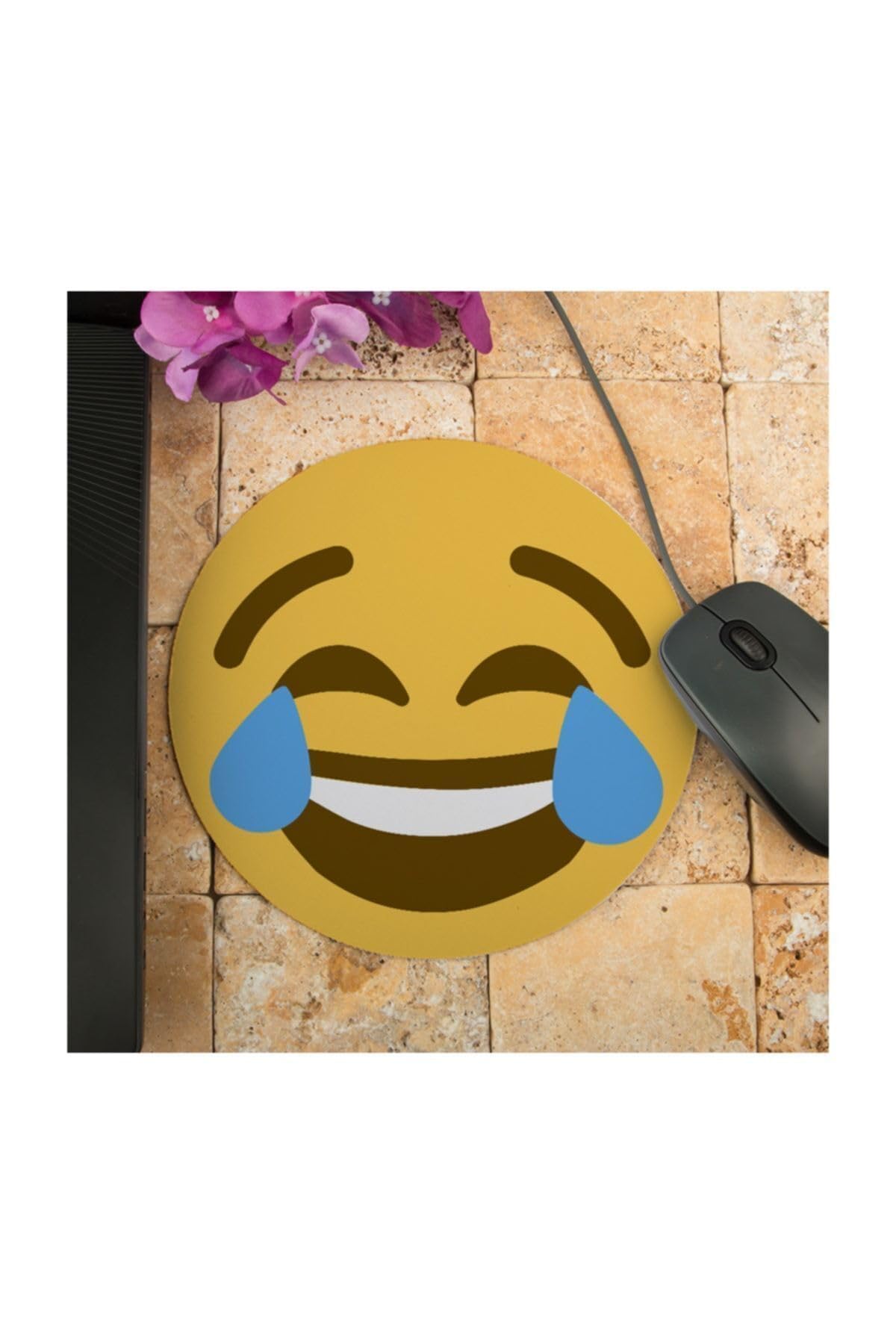 Hediyesepeti Gülen Surat Emoji Tasarımlı Mousepad 20 x 20 cm