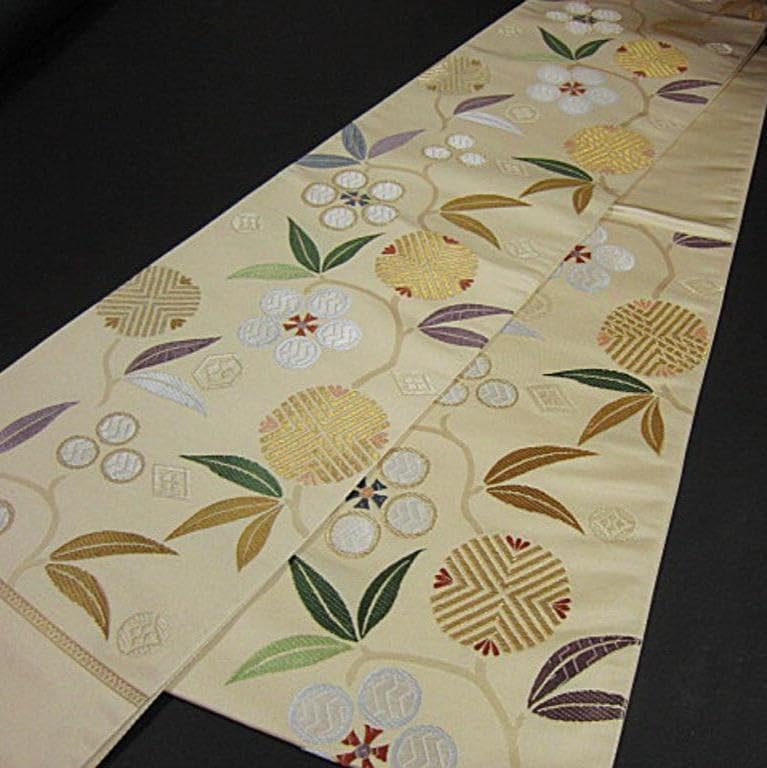 上質な逸品西陣織六通柄袋帯『綿芯御仕立て付き』レース花模様