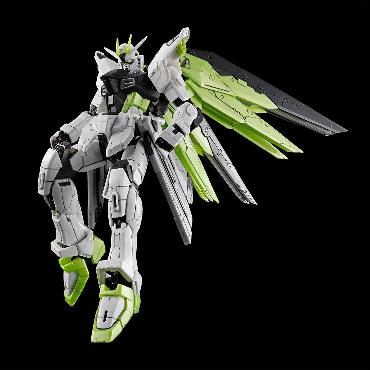 Amazon | RG 機動戦士ガ ンダムSEED フリーダムガンダム [A P E X