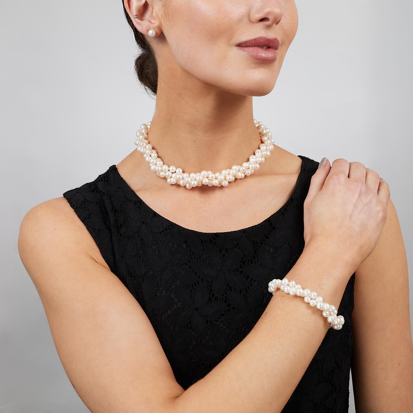 Womens White Pearl Necklace | Elegant And Classic AA Grade 7mm White Freshwater Pearl Necklace Three-Strand Necklace for women Girls Bridal Jewelry