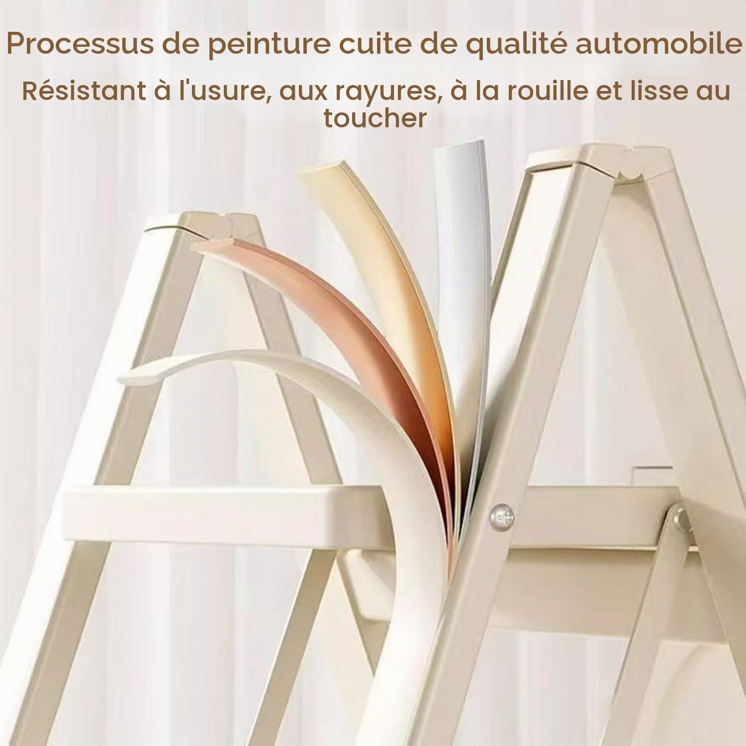 Escabeau 3 Marches Pliable,Léger Et Compact,Pédale Antidérapante Élargie,Cadre en Acier Robuste,Capacité De Charge De 150 Kg,Convient pour La Cuisine,La Maison,l'Extérieur Et Le Bureau.