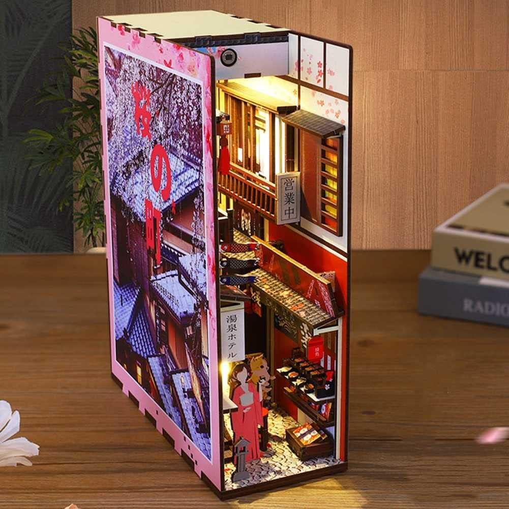 Model edukacyjny Booknook Bookends Wkładka na półkę na książki Kącik na książki z instrukcją montażu i oświetleniem LED oraz wykwintnym opakowaniem Dekoracja półki na książki