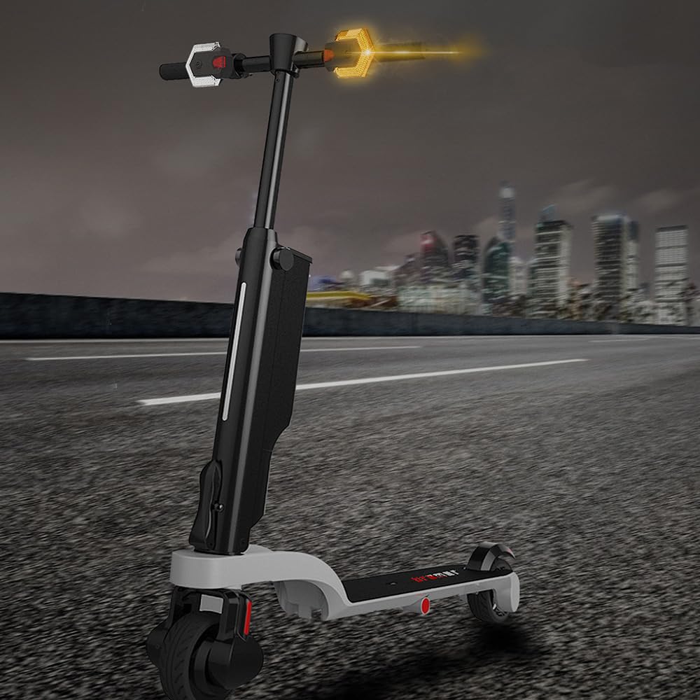 Dwie kombinacje lamp Split Turn Signal Rower Pojazd elektryczny Bezprzewodowy pilot zdalnego sterowania Tail Light Lampka ostrzegawcza ładowania baterii litowej