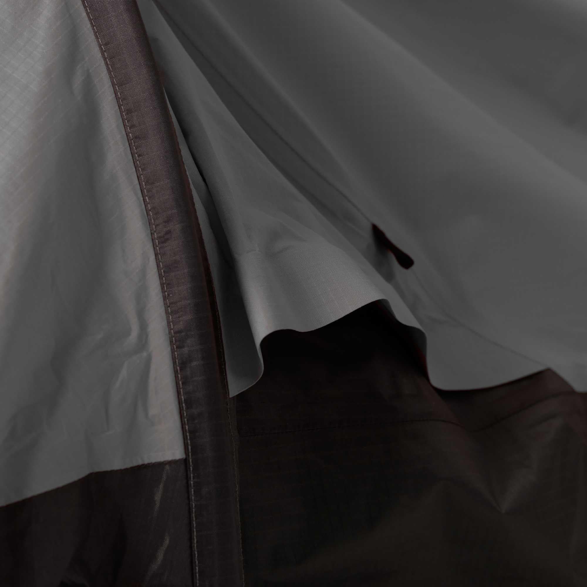 Outdoor Research Helium UL Bivy | Wasserdichtes & langlebiges ultraleichtes Einzelpersonen-Rucksackzelt, Muschelschale, Netzgewebe