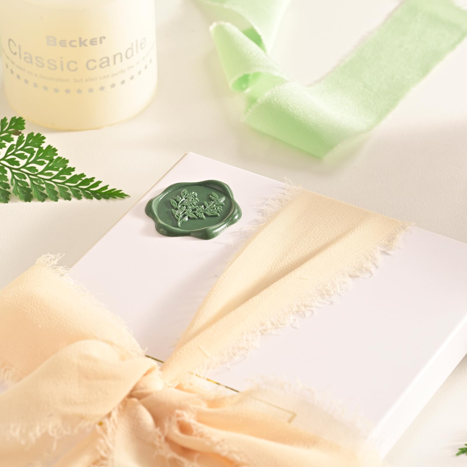 UNIQOOO Lot de 100 autocollants de cire pour enveloppe d'invitation de mariage - Autocollants pour enveloppes d'invitation de mariage - Vert olive - Parfaits pour les invitations, les enveloppes, les