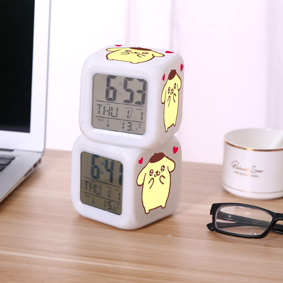 Amazon.co.jp: 目覚まし時計 LEDカラフル ポムポムプリン 目覚まし