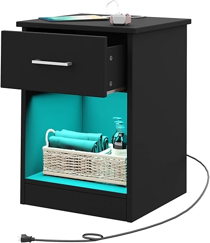 Miniatura 8 de Reettic Mesita de noche con tomas de corriente y tira de LED, mesa auxiliar de sofá con estación de carga y puertos USB, mesa auxiliar de madera,