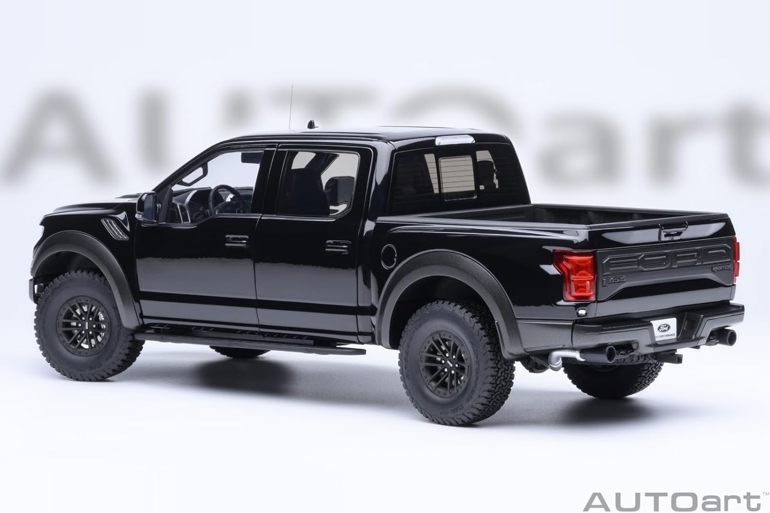 AUTOart 2019 F 150 Raptor Pickup Truck Agate Black 1/18 Model Car 72947