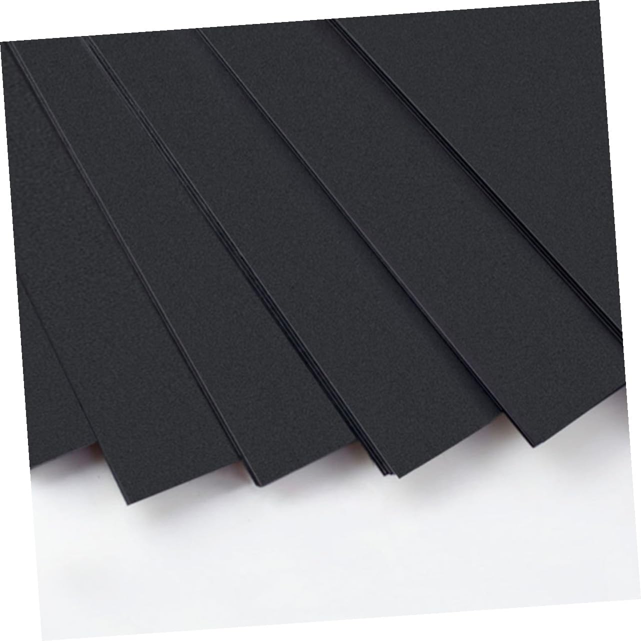 HAPINARY 100 Stück A4 Schwarzes Kraftpapier 150gsm Verdicktes Selbstgemacht Zubehörset Einfach zu Schneiden und Beschreiben für Kinder Kunst und Scrapbook