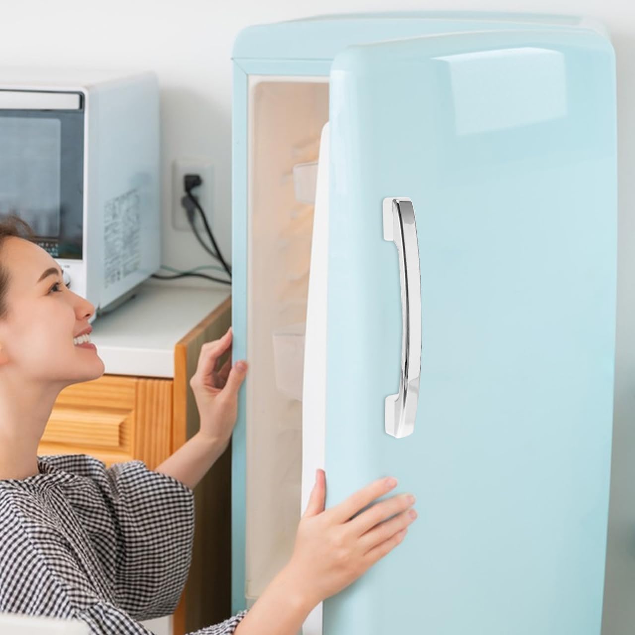 PRETYZOOM Fridge Door Handle Replacement Plastic Handle Robust Easy to Clean Compatible with Freezer and Fridge Commercial