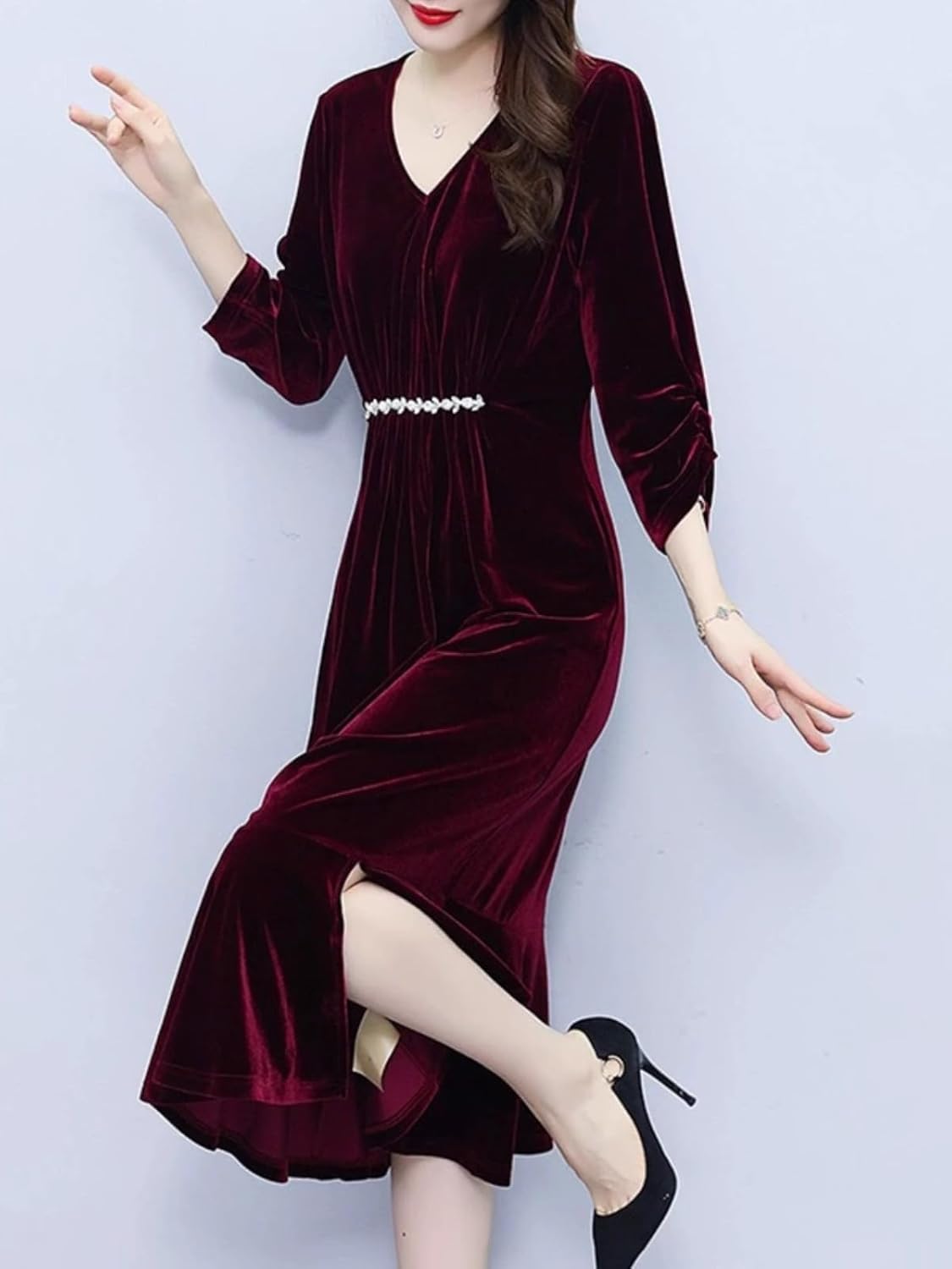 Temperament Velvet Dress for Women in Autumn Mother Waist Slimming Fish Skirt