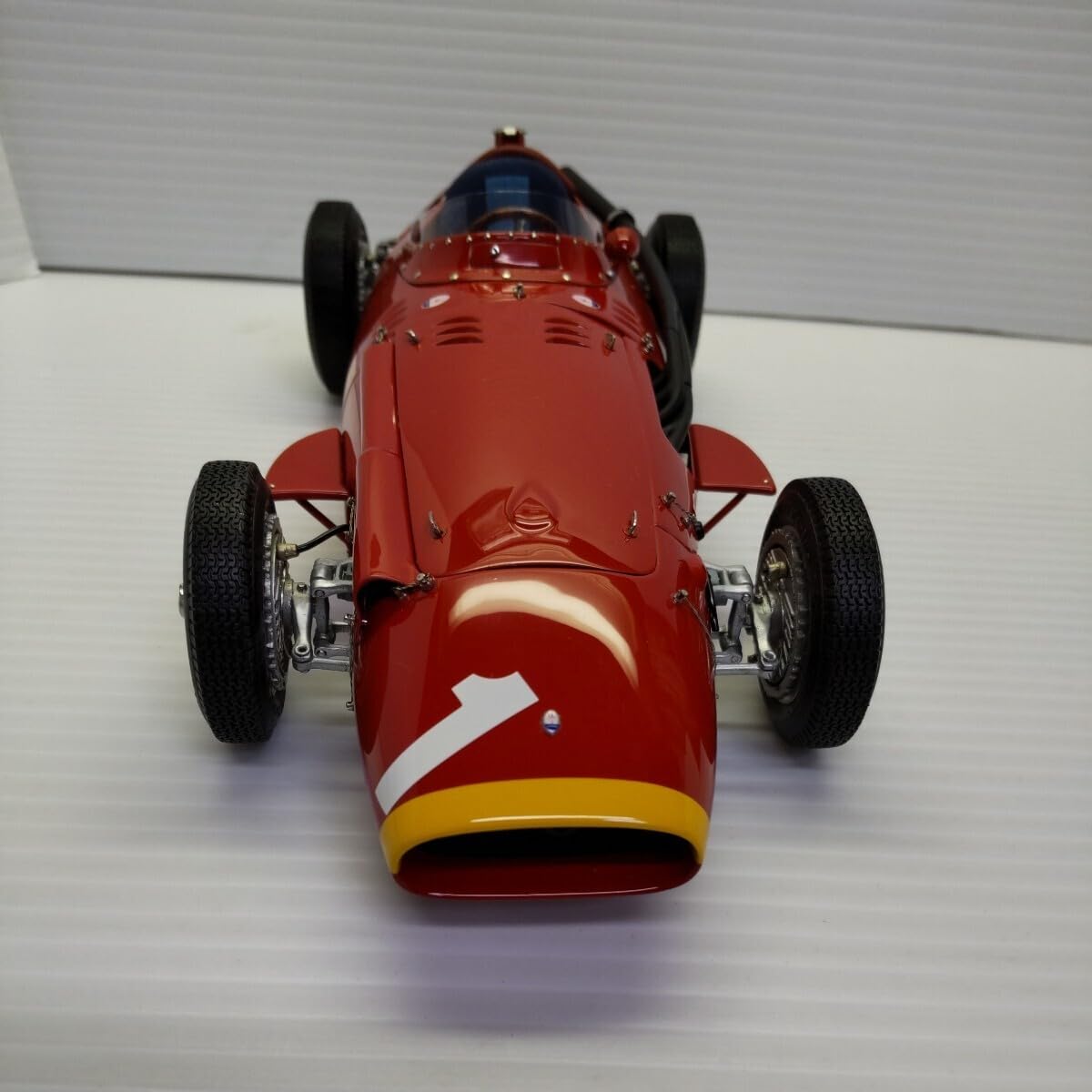 Amazon.co.jp: CMC 1/18 マセラティ 250F 1957 Grand-Prix