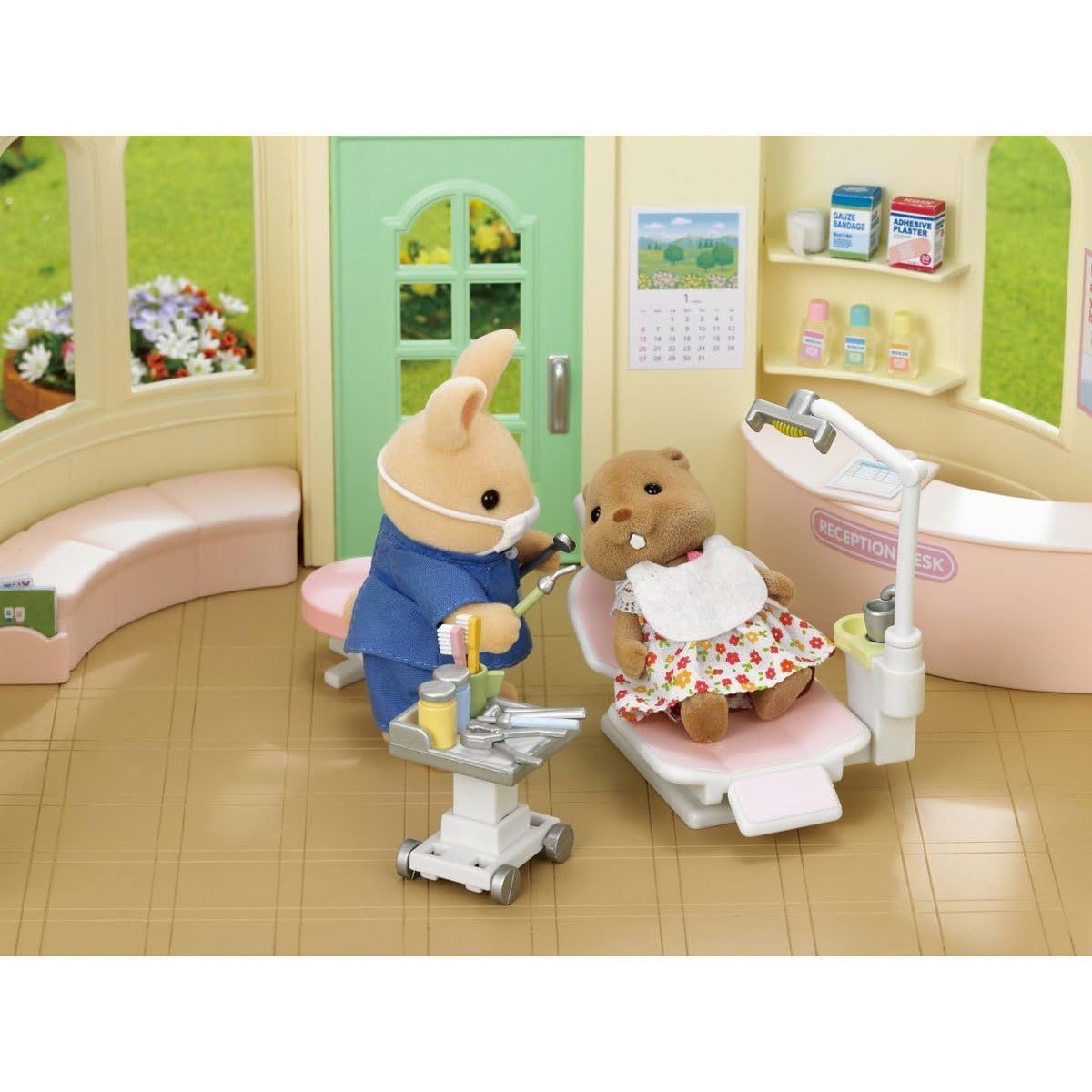 Sylvanian Families - 5095 - Le dentiste et accessoires