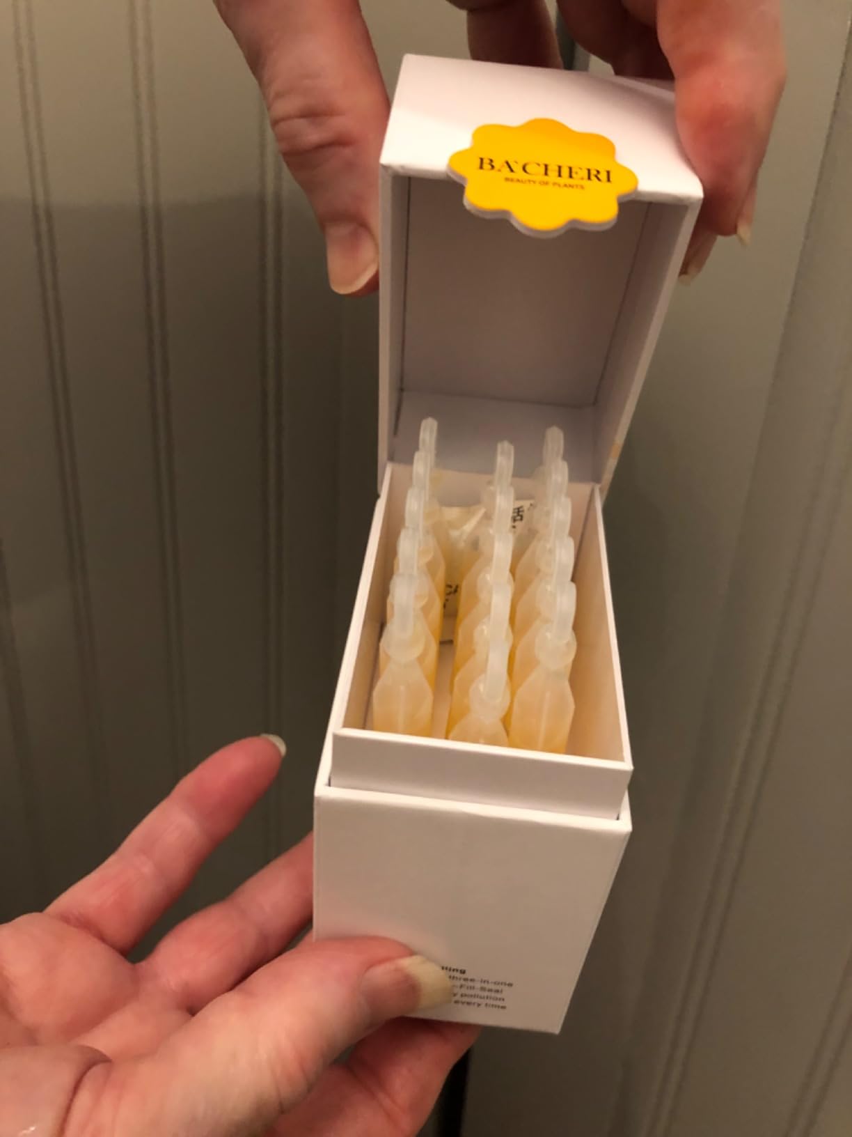 BACHERI Firming Skin Serum with Acetyl Hexapeptide-8, Hexapeptide-9, Carnosine - Moisturizing, Hydrating and Antioxidant for Fine Lines, 15 Pcs/Box Ampoules