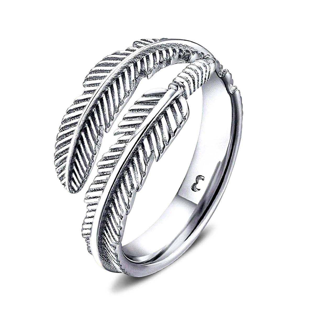 Anillos de mujer en plata de ley diseñado por una larga pluma. Anillo plata mujer con acabado plateado o dorado. Joyería mujer ideal para parejas, regalo para madres, amigas... Anillos para parejas