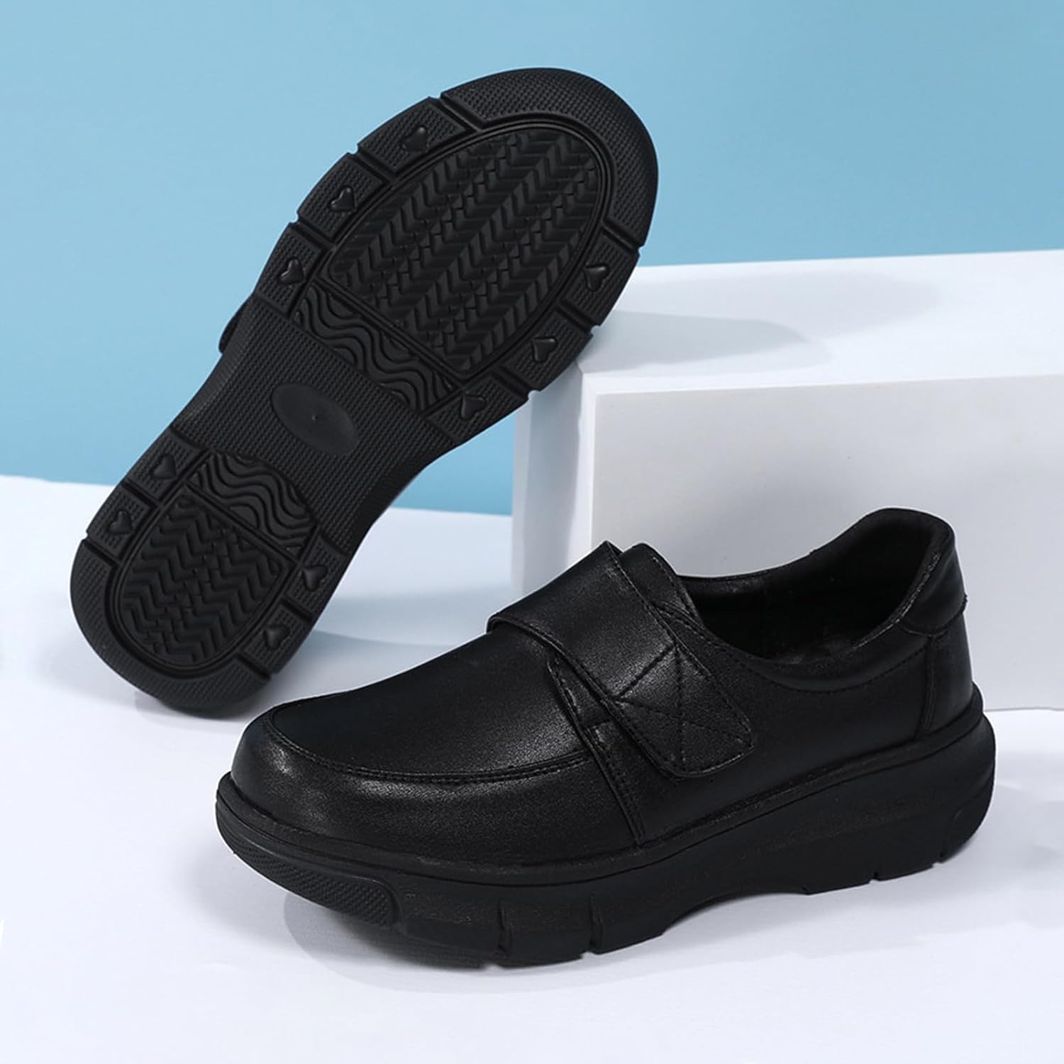 Aceptolcom Women Leather Nurse Shoes Comfortable Lightweight Breathable Adjustable Strap Non Slip Work Shoes Slip Resistant Healthcare Shoes