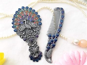 Mirror Ladies Hand Vintage Make up Vanity Mirror Chinese Peacock Opening Carving Rhinestone Mirror Comb Set Hand Mirror Creative Gifts Easy to Carry
