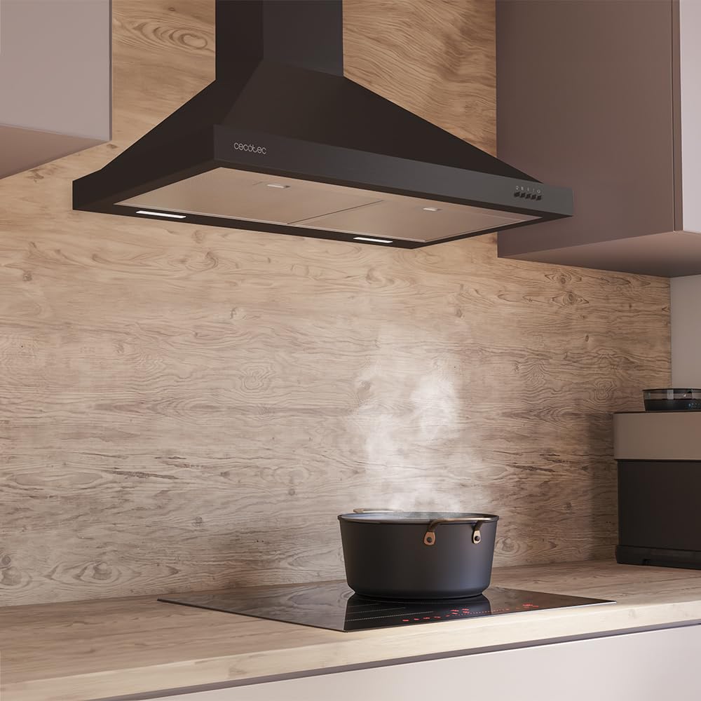 Cecotec Cappa Estrattore 60 cm Piramidale Bolero Flux PM 606500 Black A. Motore 165 W, finitura inox, aspirazione 650 m3/h, controllo meccanico, 3 livelli di potenza, luce e filtro al carbonio