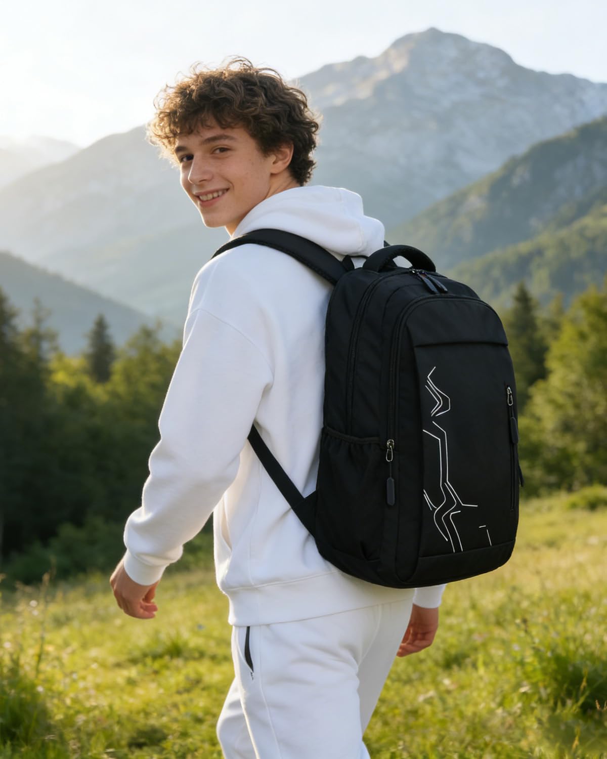 Amythe Schulrucksack Jungen Teenager Großer Kapazität 28L, Rucksack Junior mit Laptopfach für Mittelstufe Oberstufe Universität, Wasserdicht Schulranzen für Schule & Freizeit, Schwarz