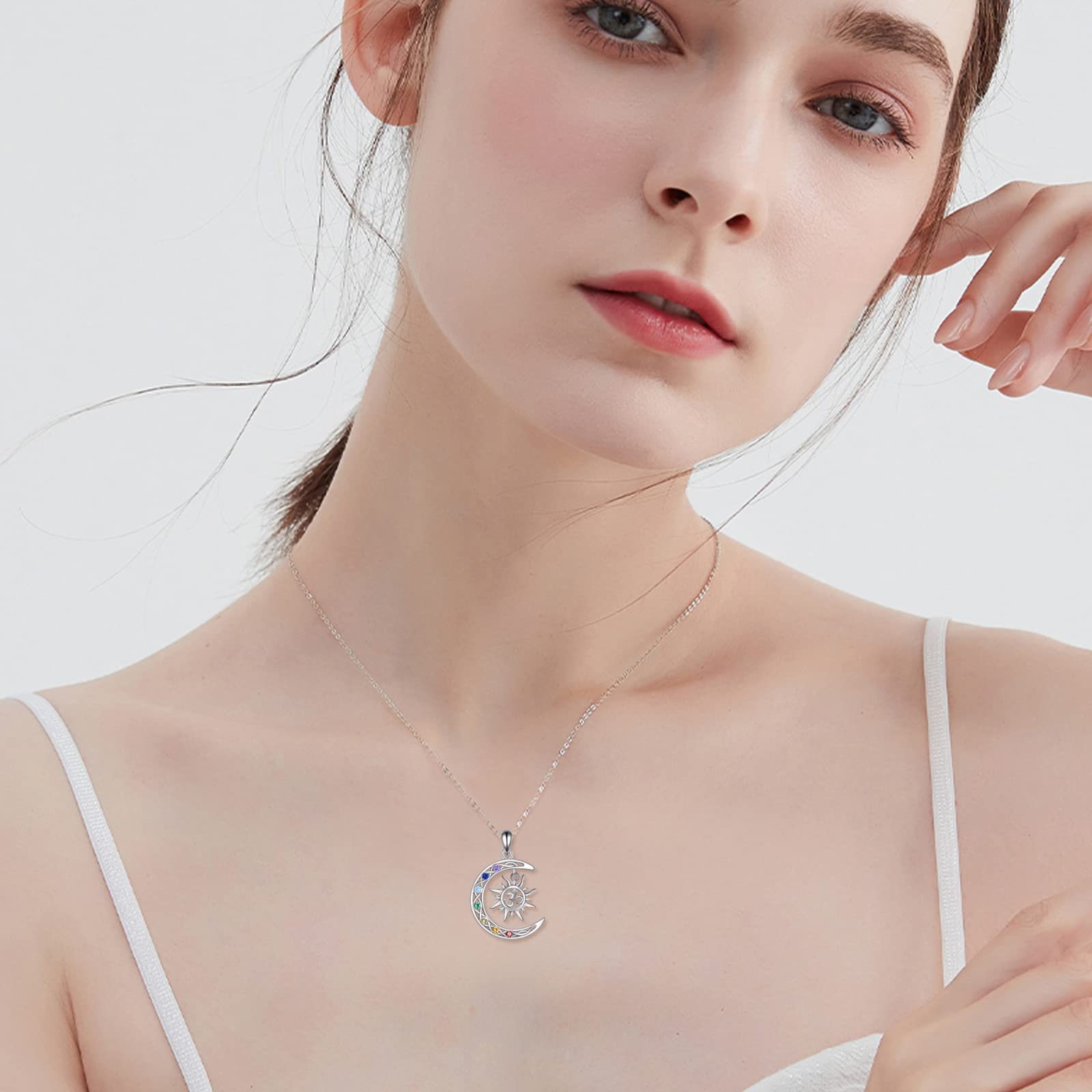 URONE Collana Sole e Luna in Argento Sterling Celtico Crescente di Luna Ciondolo Chakra Yoga Gioielli Regali per Donne, Argento sterling, Zirconia