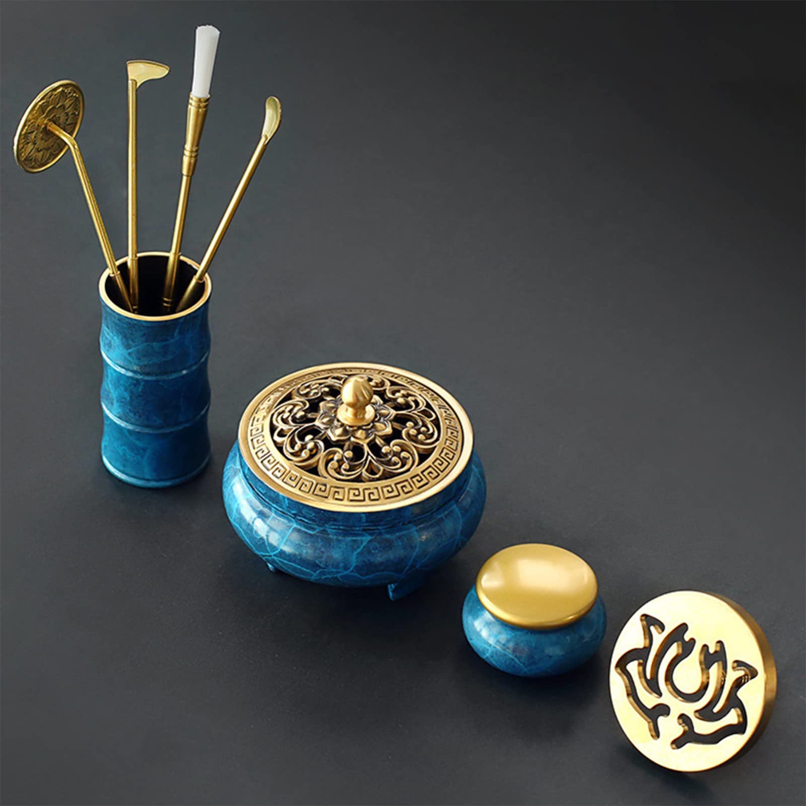 Amazon｜8 個/セット DIYお香作りキット 香篆香型セット 香道具 真鍮製