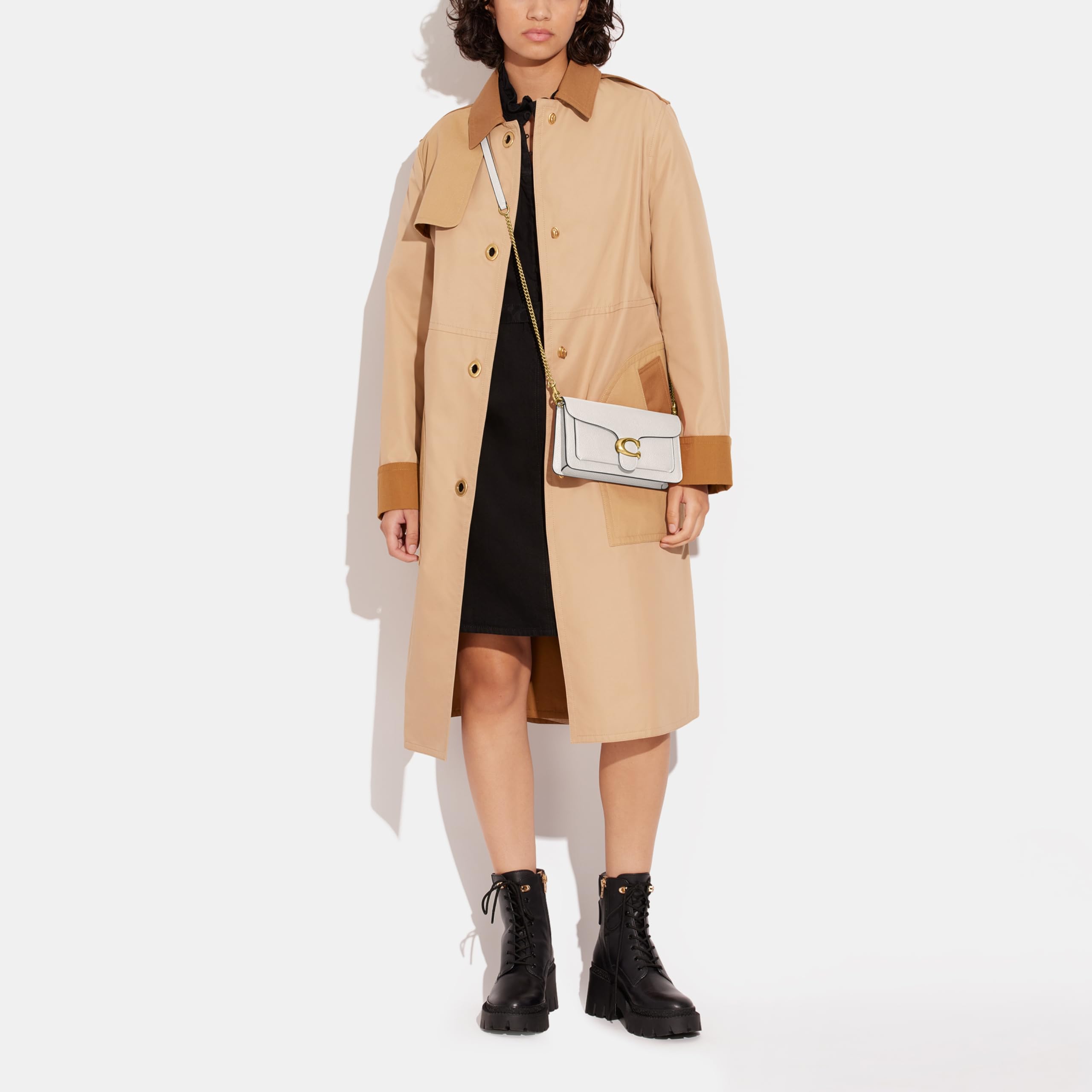 Coach Tabby Chain Clutch: One Size Chalk