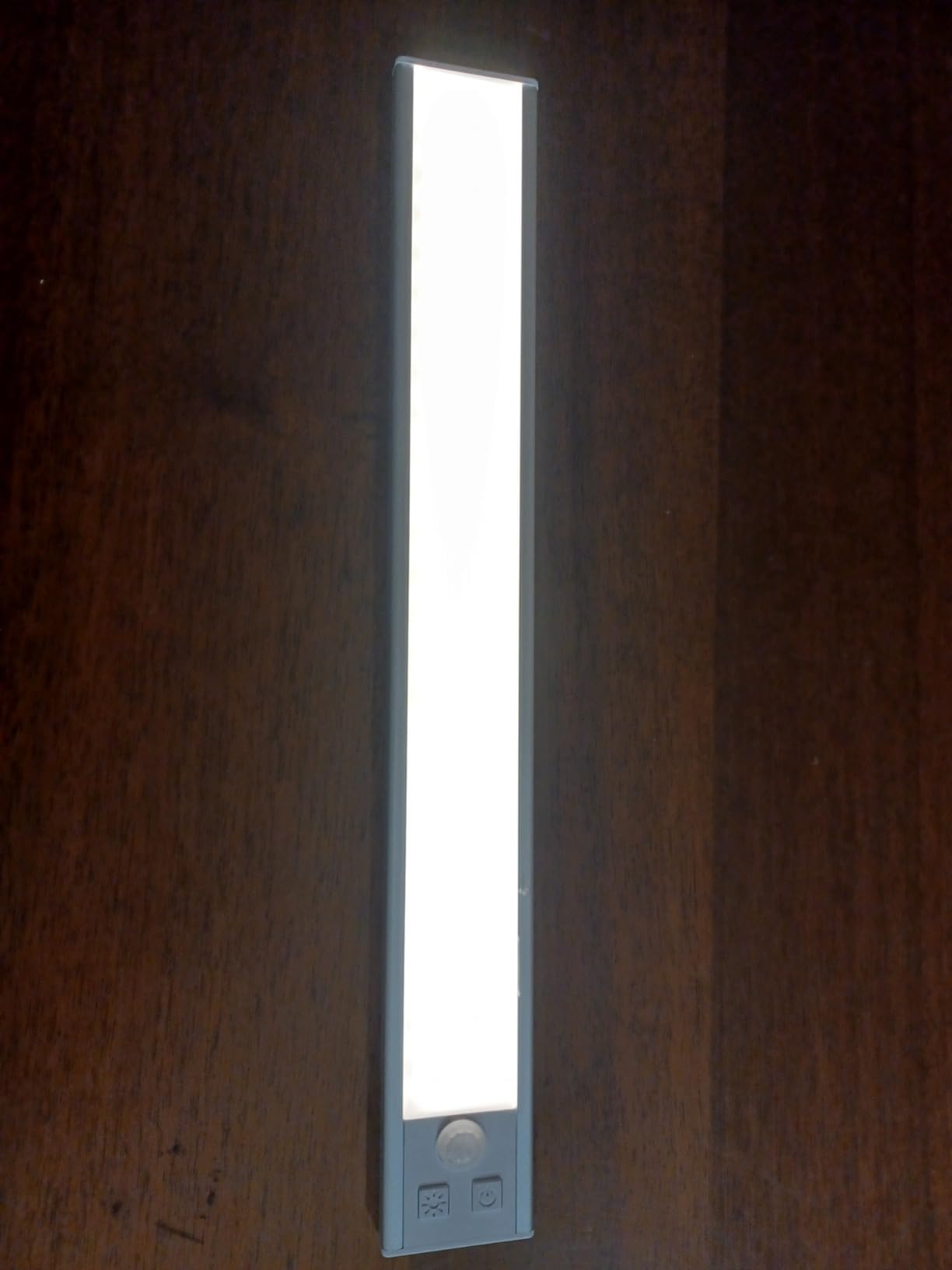 Lureshine Luce Armadio LED da 41CM 2 pezzi, dimmerabile, 3 temperatures, luce armadio LED con Sensore di Movimento, Luce Led Sottopensile per l'illuminazione di cucine, scaffali e piani di lavoro
