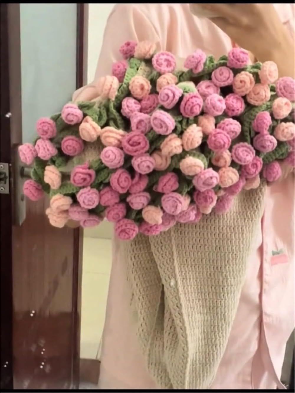 Amazon.co.jp: 70cmブーケブランケットかぎ針編み、花ピンクのバラ