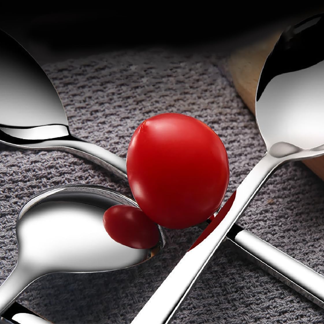 Soup Spoons, 6 Pieces Korean Spoon, 8.15 Inch Long Handles Stainless Steel Soup Spoons for Home, Kitchen, or Restaurant