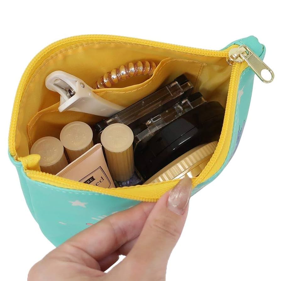 リロ&スティッチ　バニティポーチ　ディズニーストア リロ&スティッチ バニティポーチ ディズニーストア リロ