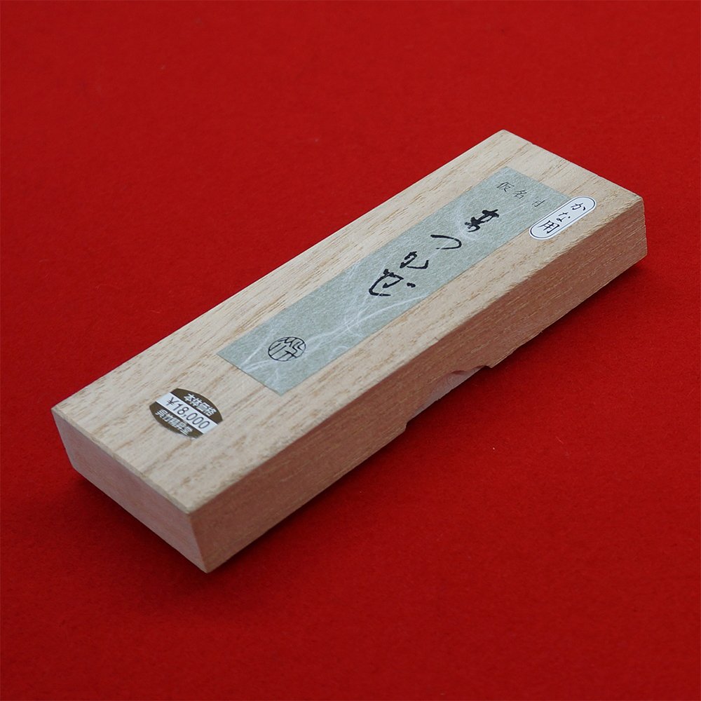 Amazon | 呉竹 墨 固形墨 仮名用 まつかぜ 3.0丁型 AF8-30 | 墨