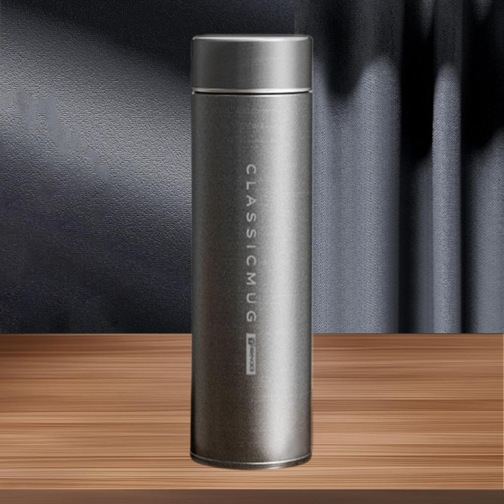 Tasse Isotherme Mug de Gobelet En Titane Tasse à Boire Étanche avec Infuseur de Thé Convient pour Adultes Bureau Voiture Camping Randonnée 500m