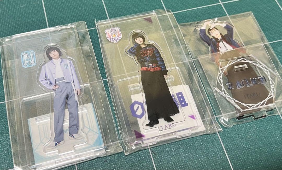 Amazon.co.jp: 龍宮城 ITARU アクスタ3つセット 私服制服2MUCH 