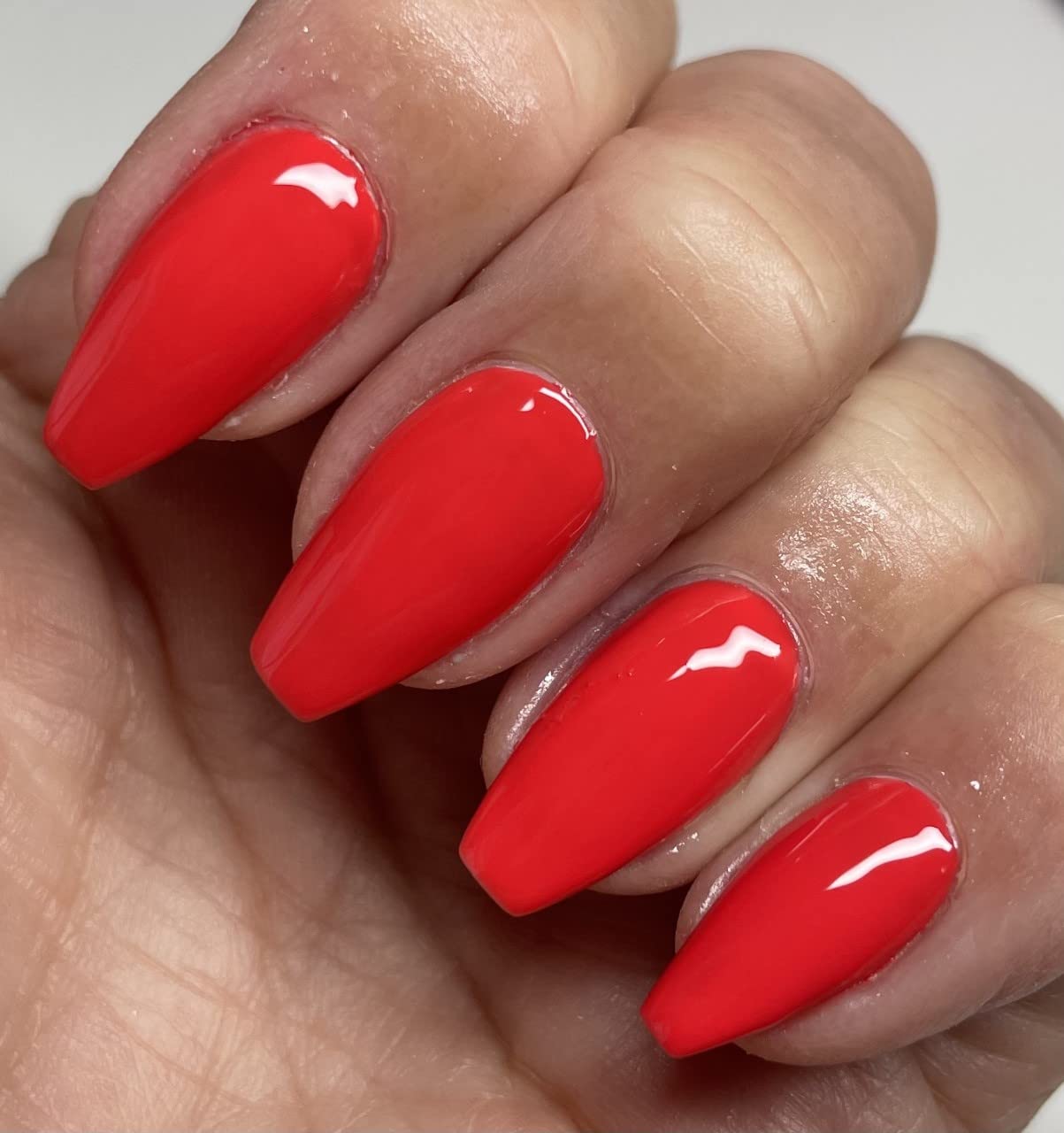 Bluesky Żelowy lakier do paznokci RED CORAL MY HEART GOES SUMMER 2023 SS2324 UV LED Soak Off 10 ml (wymaga utwardzania pod lampą UV LED) z kolekcji Speak Your Truth In Summer