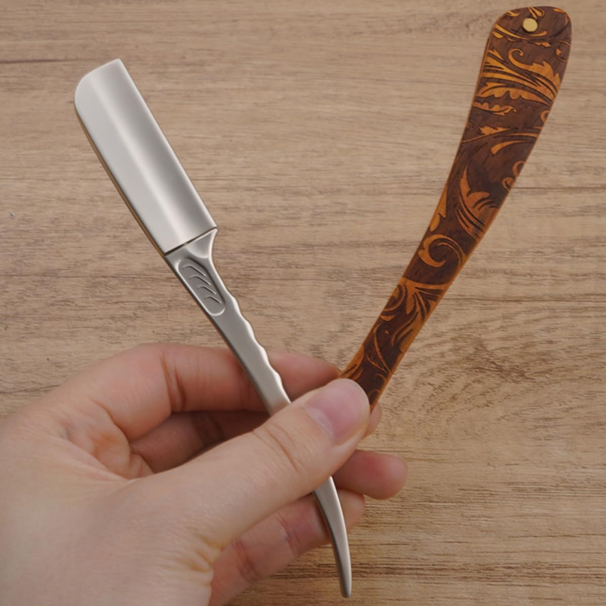 MAGICLULU Rasoio da Barba Manuale in Acciaio Inossidabile Impugnatura in Legno Marrone, Stile Vintage Elegante per Uso Personale e Commerciale Controllo Preciso
