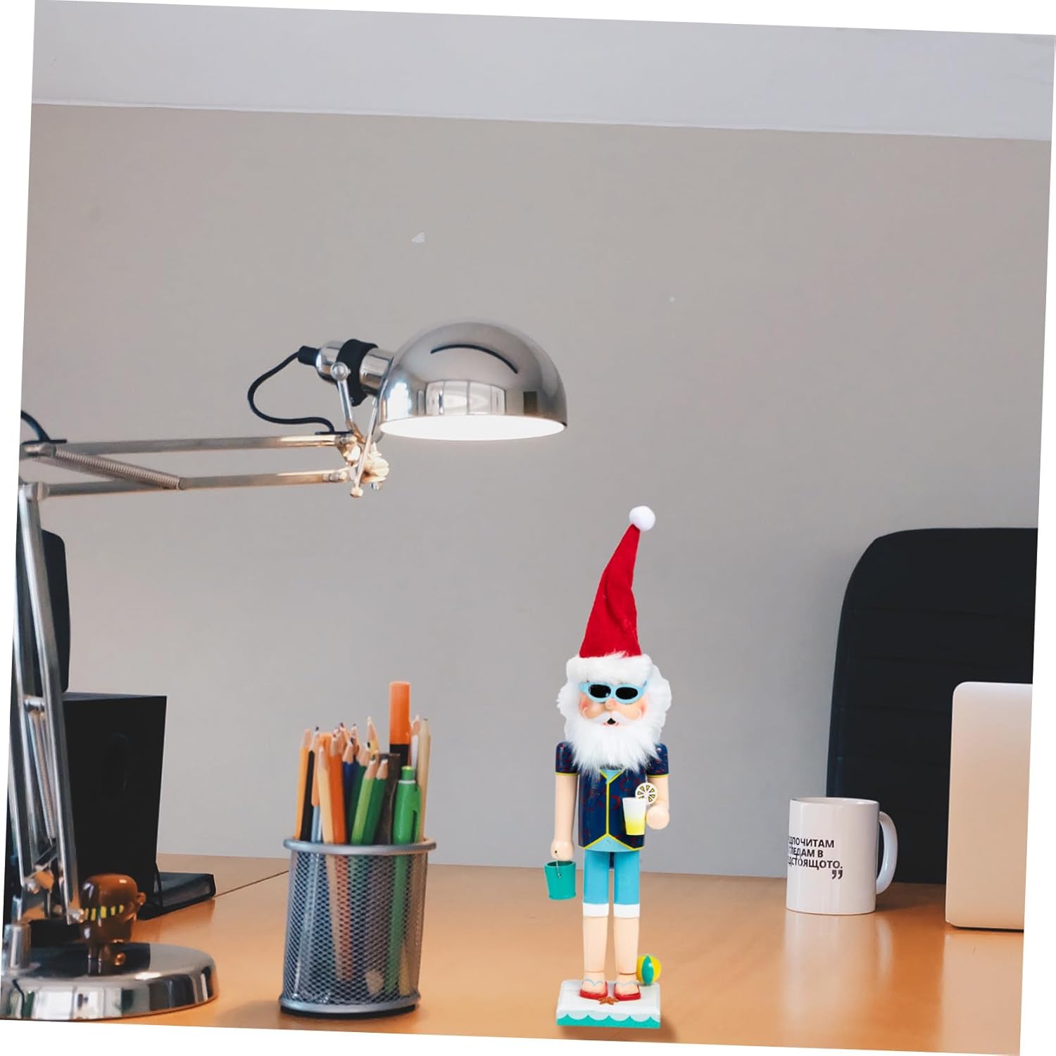 Christmas Nutcracker Figurine Blue Wooden Santa Ornament Decorative Xmas Tabletop Nutcracker Craft for Holiday Dining Decor and Festive Home Display