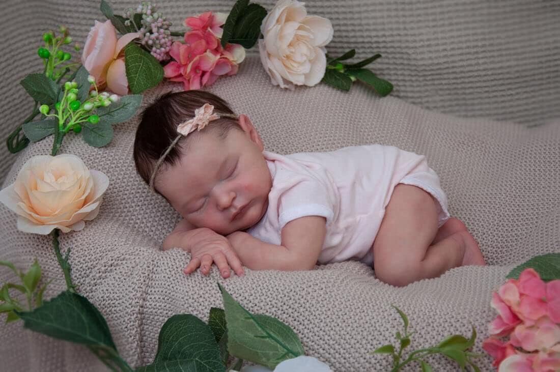 RXDOLL Lifelike Reborn Baby Dolls Sleeping Girl 20 Inch Baby Soft Body Realistic Newborn Doll Real Life Baby Dolls Boy with Feeding Kit & Gifts for Kids Age 3+