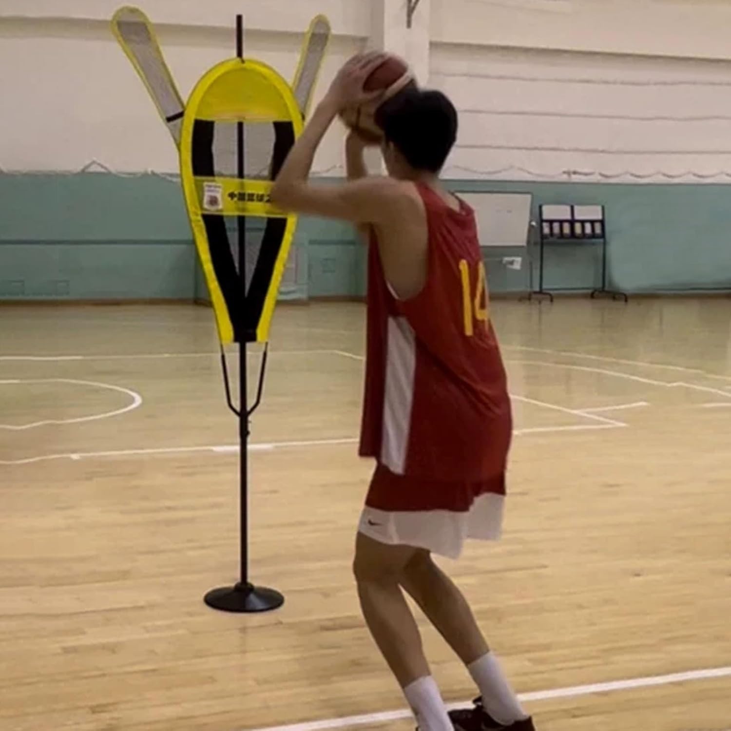 Basketball Defender Dummy Mannequin for Shooting, Moveable Hands & Height Adjustable, Portable Dribbling Training Equipment (200cm)