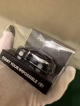 トヨタ 80系ハリアー ミニカー LEDライトキーホルダー（3台） Amazon.co.jp: ハリアー ミニカー LEDライト キーホルダー