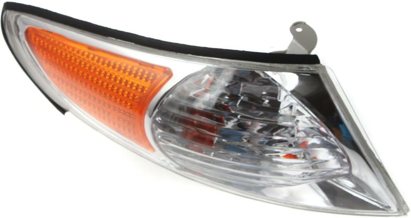 Turn Signal Light - Passenger Side Clear & Amber Plastic Lens with Bulb - Right Corner Lamp