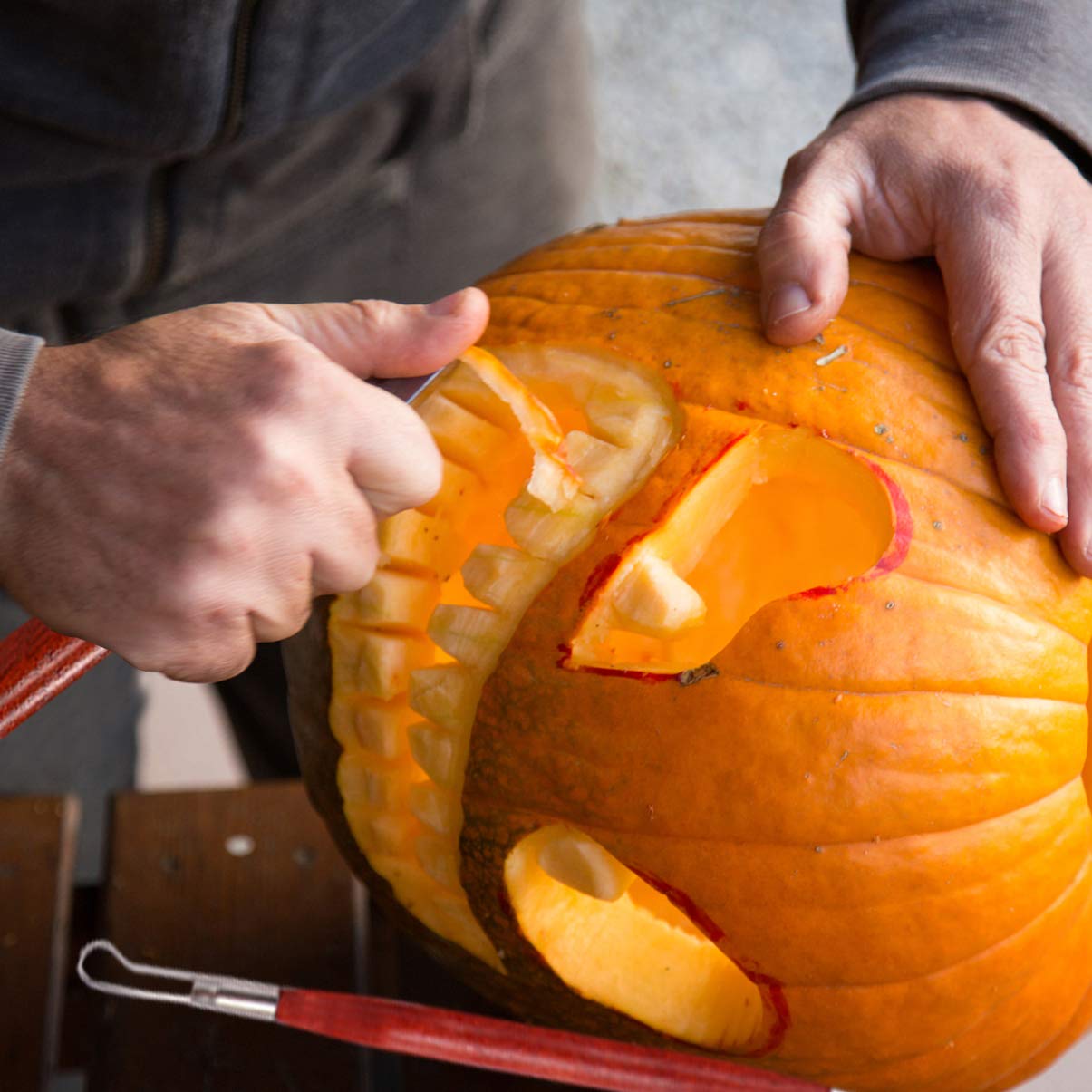 COLLBATH 10 Piece Pumpkin Tools Set Halloween Decorative Kit Non-slip Handle Design